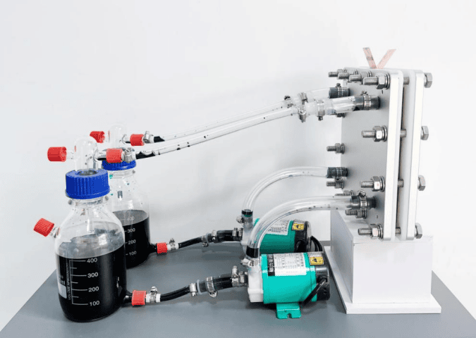 Lab-schaal vanadium redox flow-batterij (3W/20W/100W)